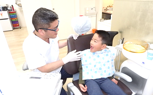 初診時の流れ-｢箕面森町･吉田歯科クリニック｣ に初めてご来院される方に初診時の流れを説明しております。